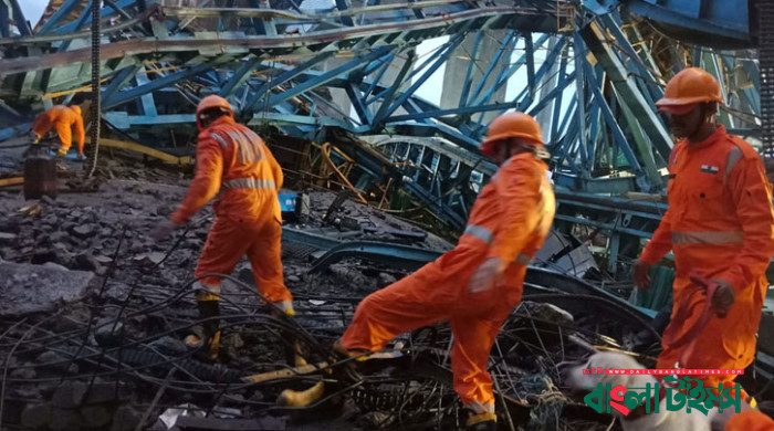 ভারতে গার্ডার লঞ্চিং মেশিন ভেঙে নিহত ১৬